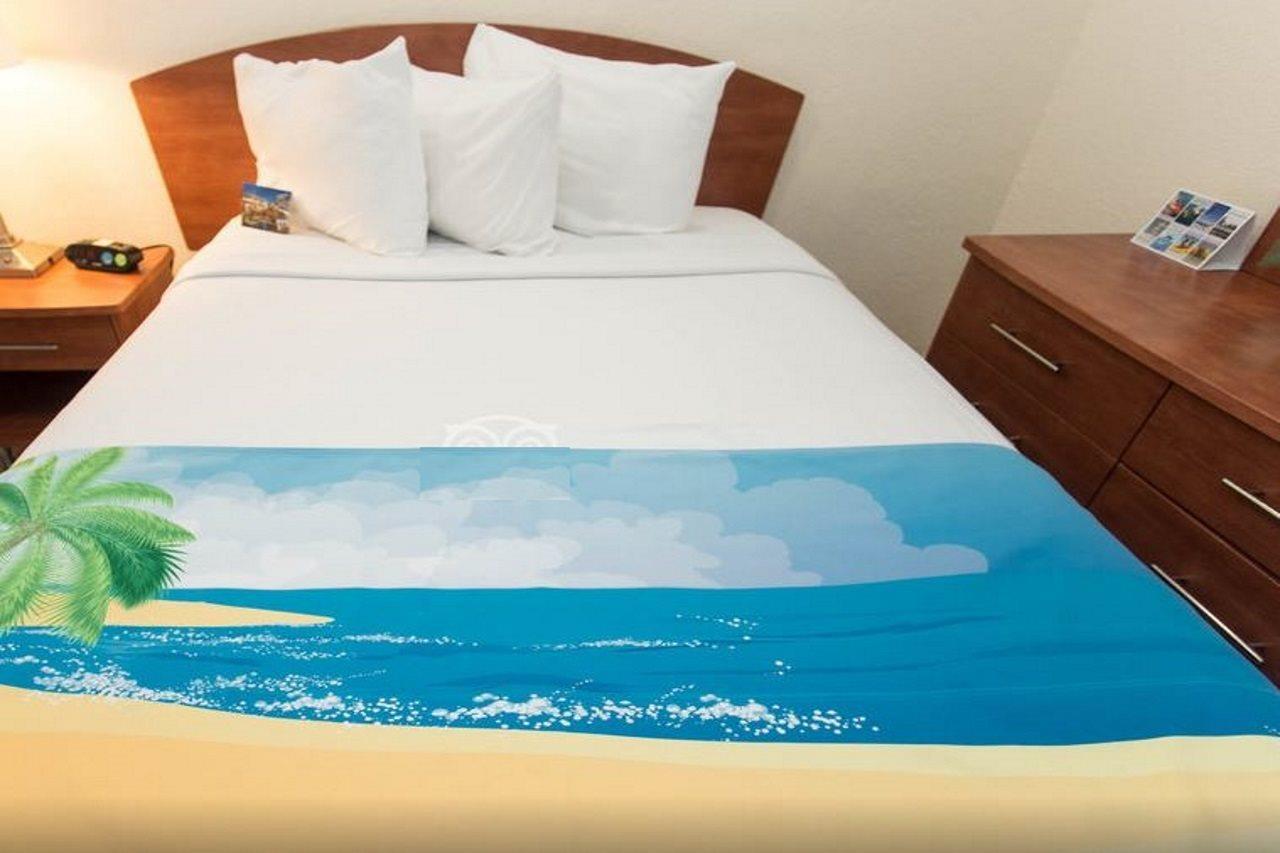 Bayview Plaza Waterfront Resort St. Pete Beach Eksteriør bilde