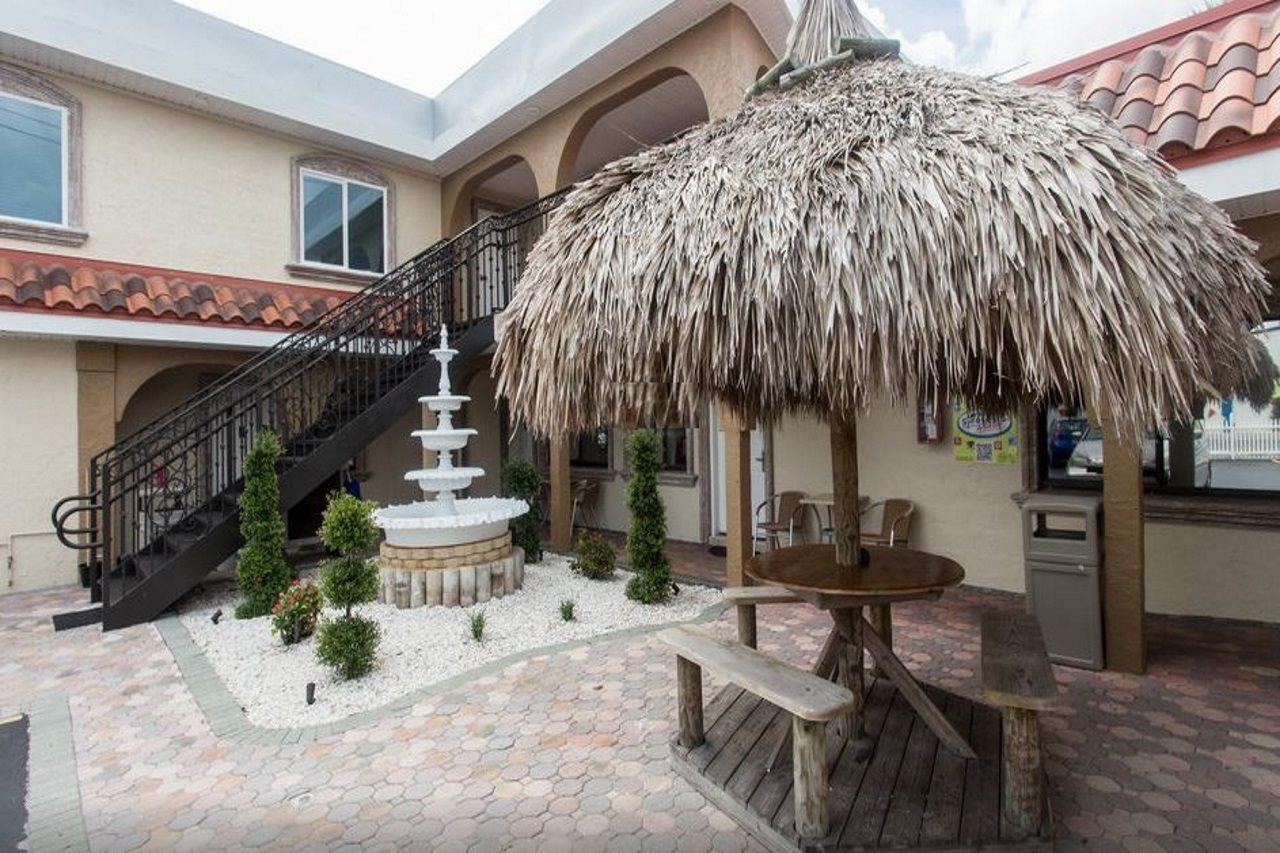 Bayview Plaza Waterfront Resort St. Pete Beach Eksteriør bilde