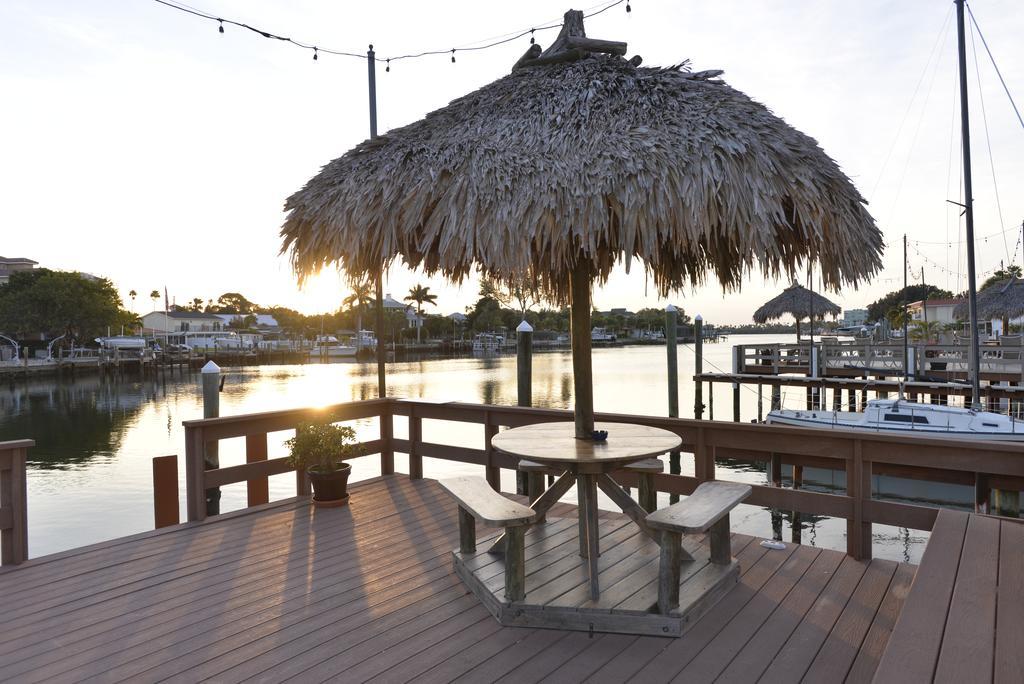 Bayview Plaza Waterfront Resort St. Pete Beach Eksteriør bilde