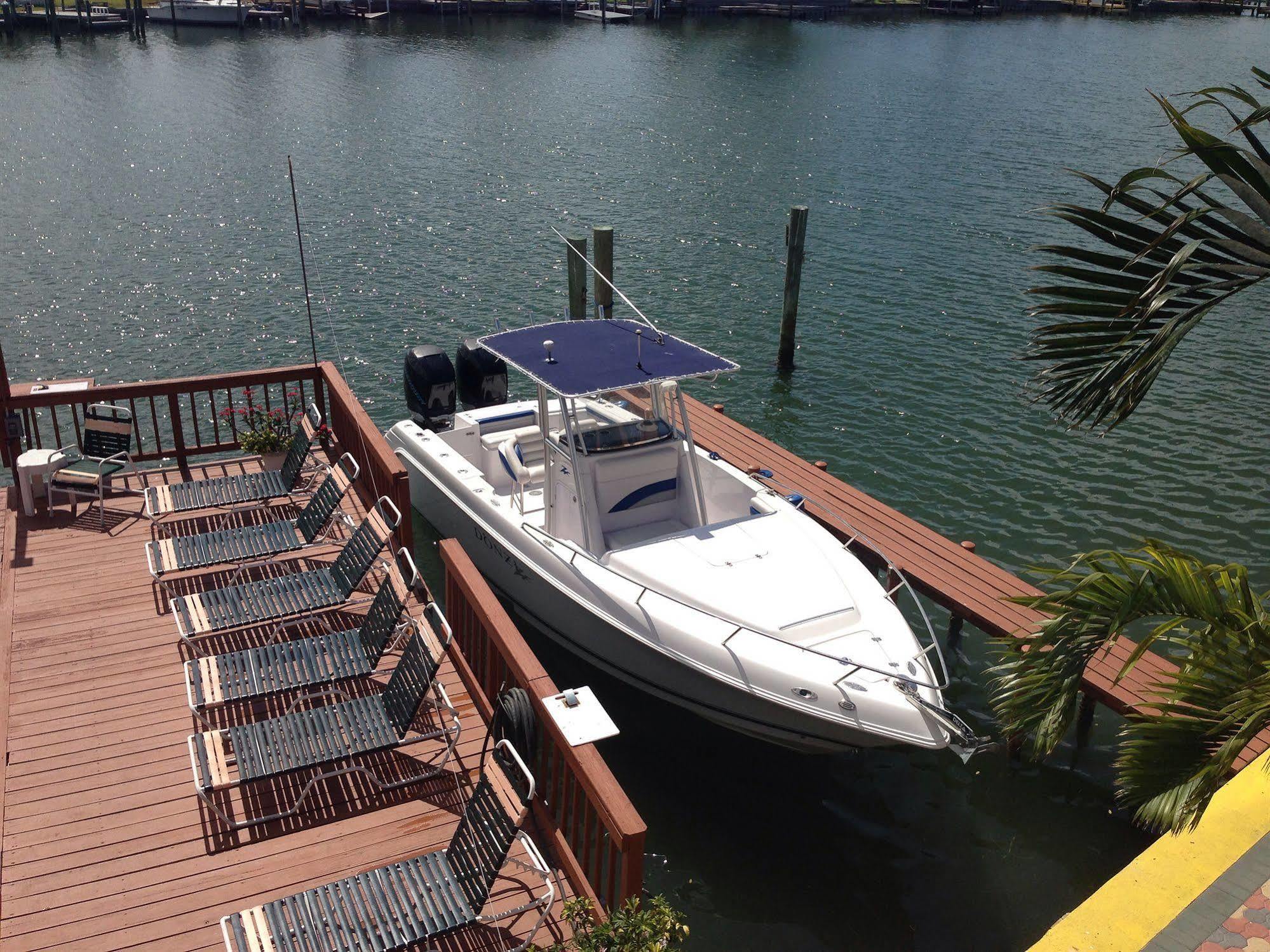 Bayview Plaza Waterfront Resort St. Pete Beach Eksteriør bilde